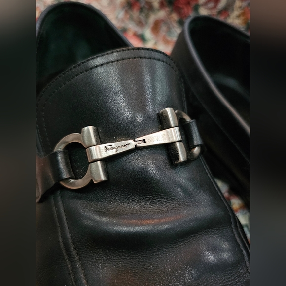 Men\'s Salvatore Ferragamo Black Leather Driving Loafers Size 9.5 main image 7